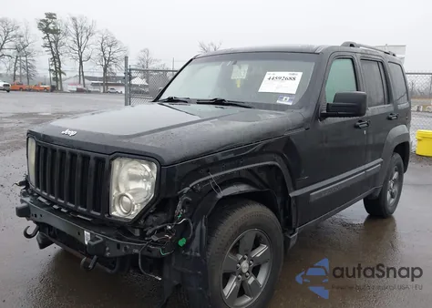 2011 Jeep Liberty Renegade z USA, uszkodzony, nr VIN 1J4PN3GK5BW542827